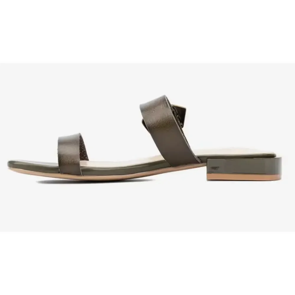 NY&C Helga Womens Big Buckle Sandal Olive Size 8 New Shoe Faux Leather Brown
